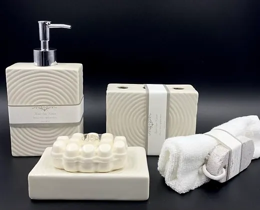 a021ca_02d3c023a67741e8a06c8cc2ce15ce8d~mv2 ΣΕΤ DISPENSER,ΘΗΚΗ ΓΙΑ ΟΔΟΝΤΟΒΟΥΡΤΣΕΣ, ΠΕΤΣΕΤΑ,ΣΑΠΟΥΝΟΘΗΚΗ, ΣΑΠΟΥΝΙ ΓΙΑ ΜΑΣΑΖ ΚΑΙ ΕΛΑΦΡΟΠΕΤΡΑ 30x7x21 cm
